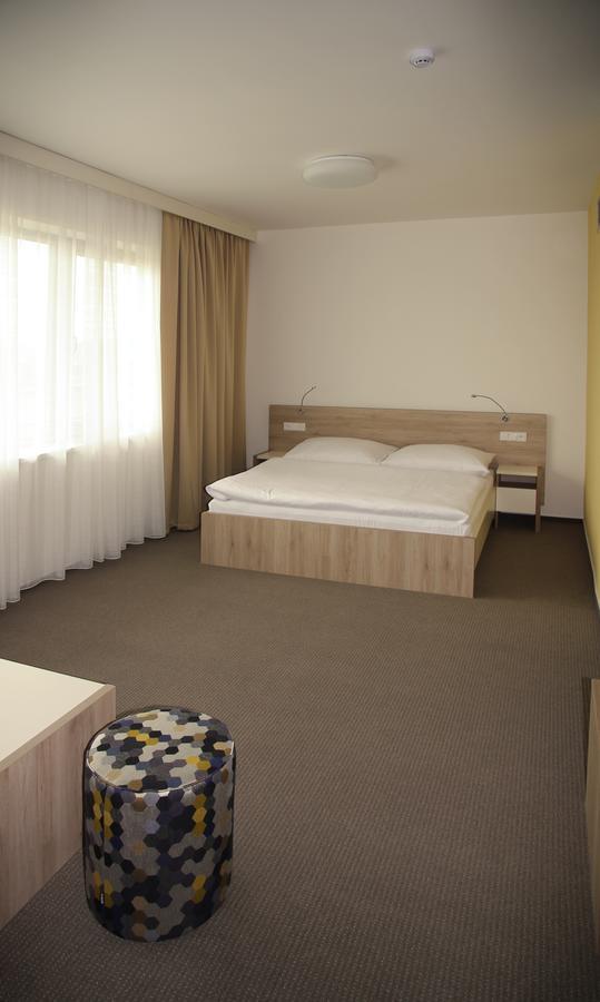 Hotel Devitka Janov Εξωτερικό φωτογραφία